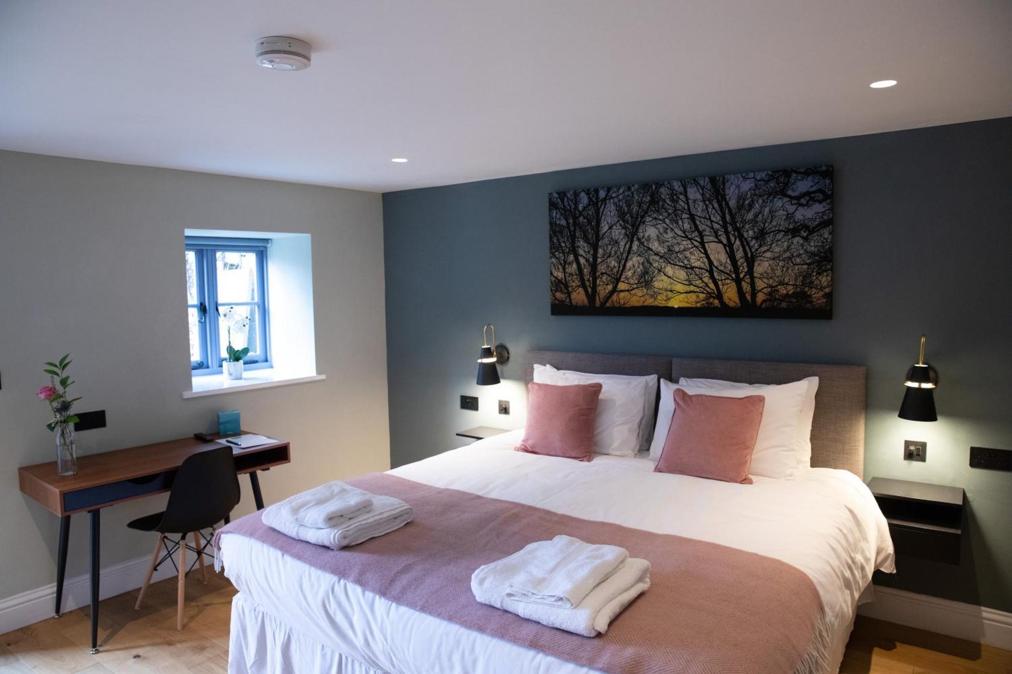 The Nog Inn Wincanton Room photo