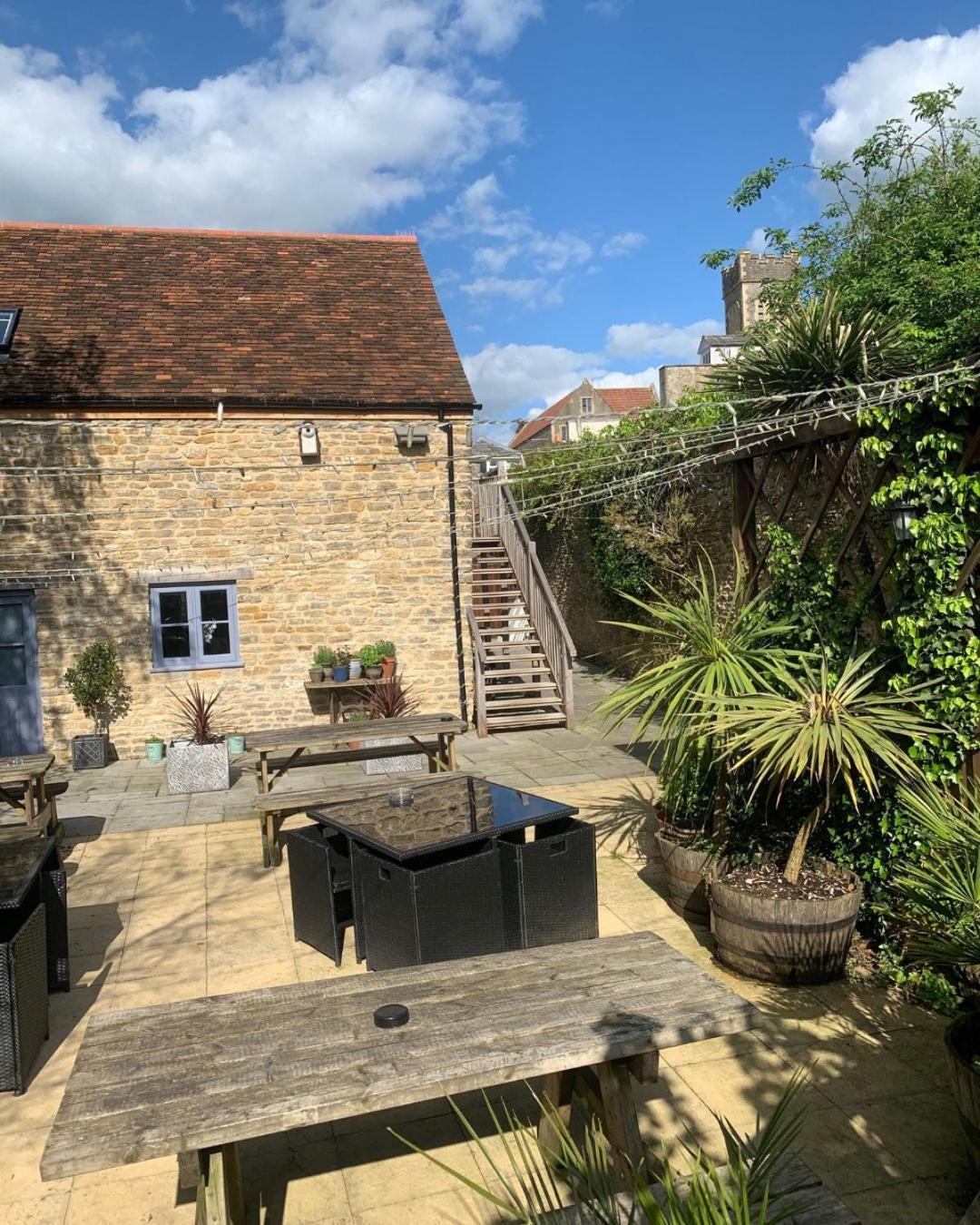 The Nog Inn Wincanton Exterior photo